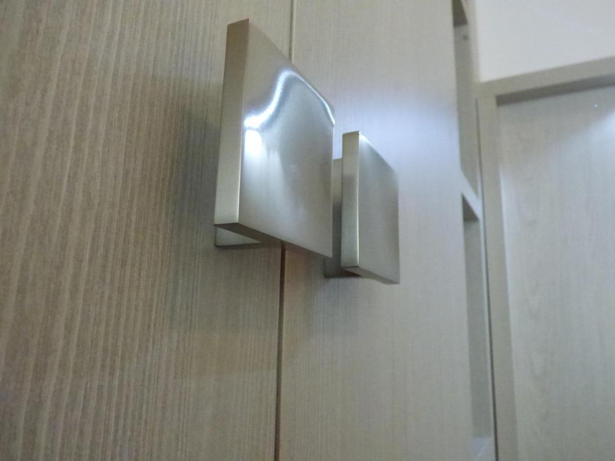 Design Hotel Astra B&B Misano Adriatico Bagian luar foto