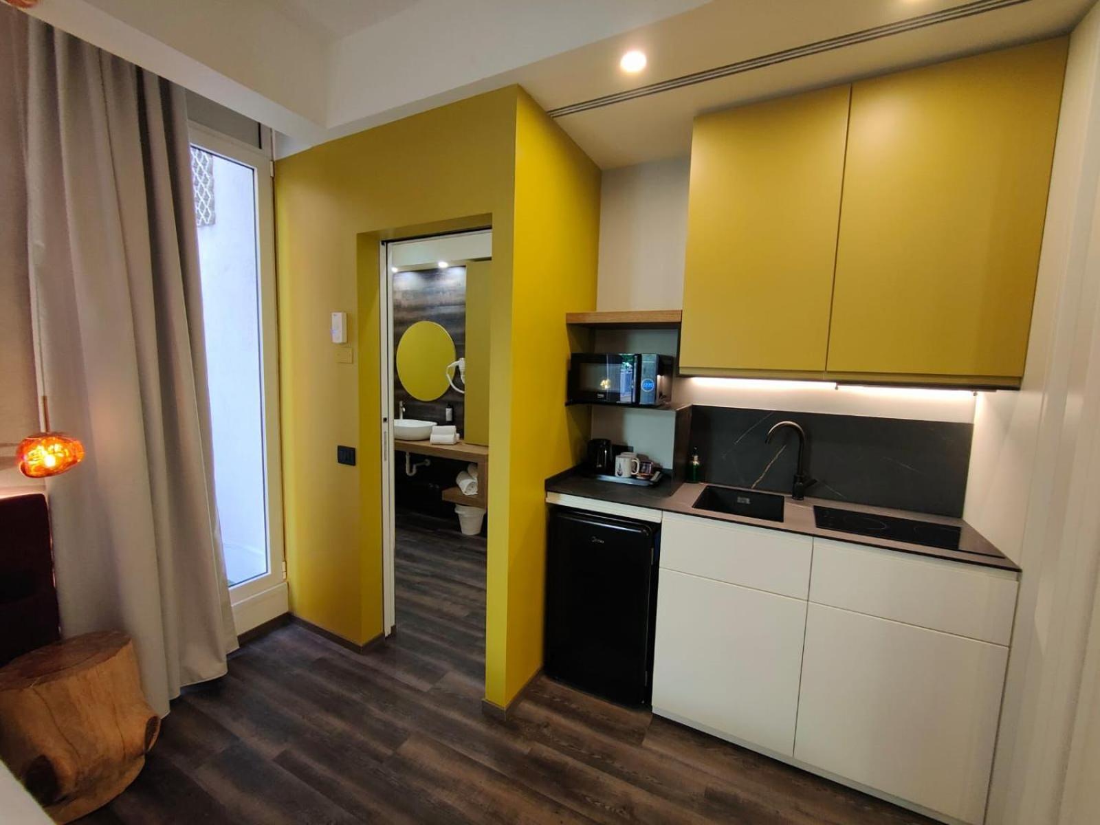 Design Hotel Astra B&B Misano Adriatico Bagian luar foto