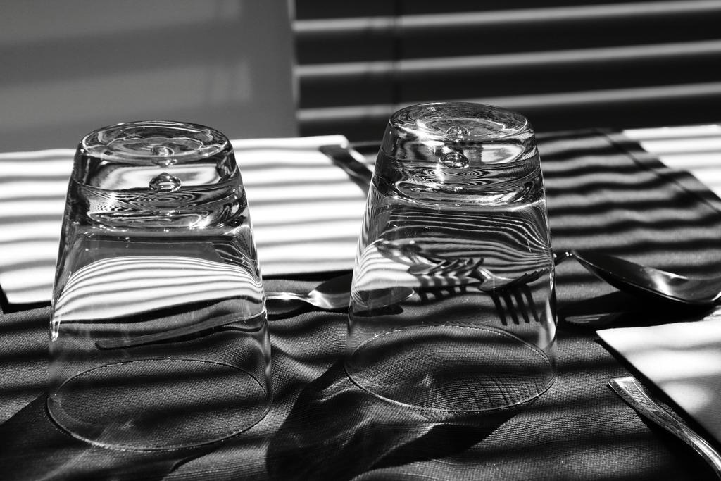 Design Hotel Astra B&B Misano Adriatico Bagian luar foto